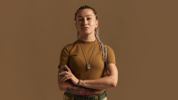 Анна Рекретюк — танцівниця та засновниця студій «DIAMOND», бойова медикиня, нині — ветеранка.