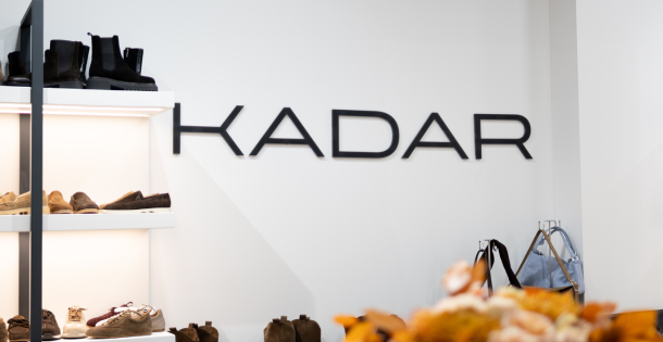 Як українська фабрика з Луцька 26 років створює взуття, яке носять у Канаді та Європі: бізнес-екскурсія на виробництво KADAR